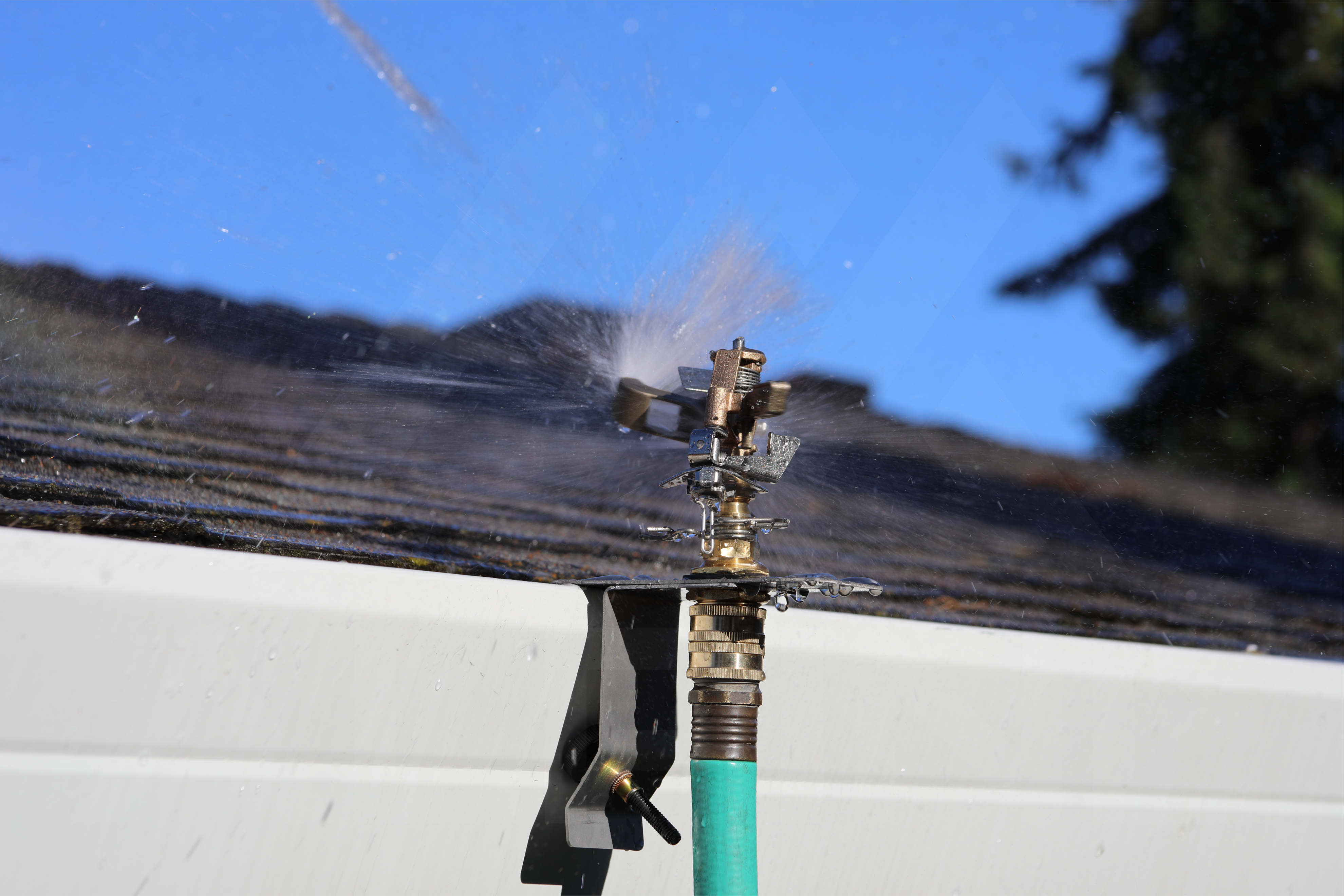 WILDFIRE SHIELD Gutter & Perimeter Sprinklers