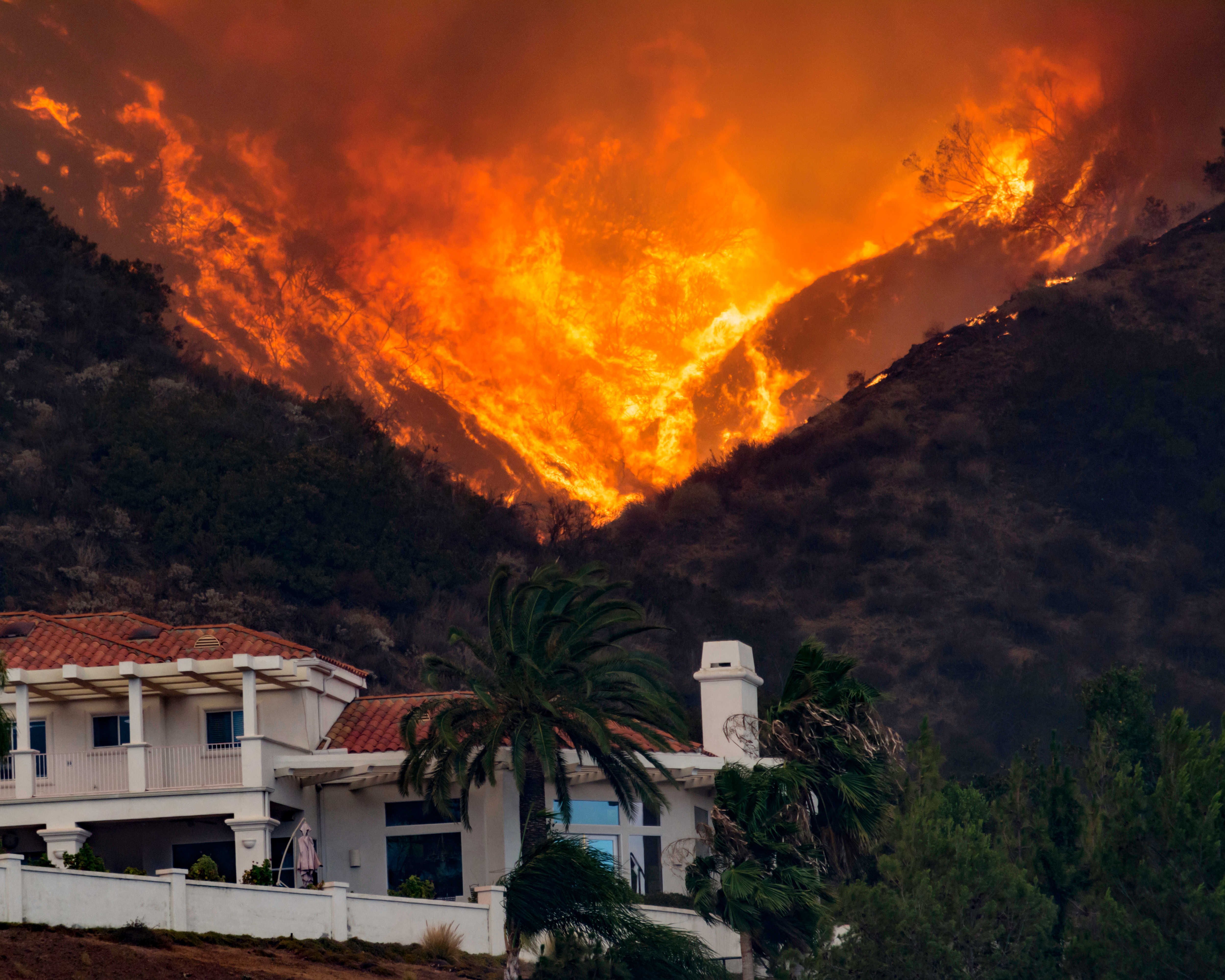 malibu_wildfire_homes